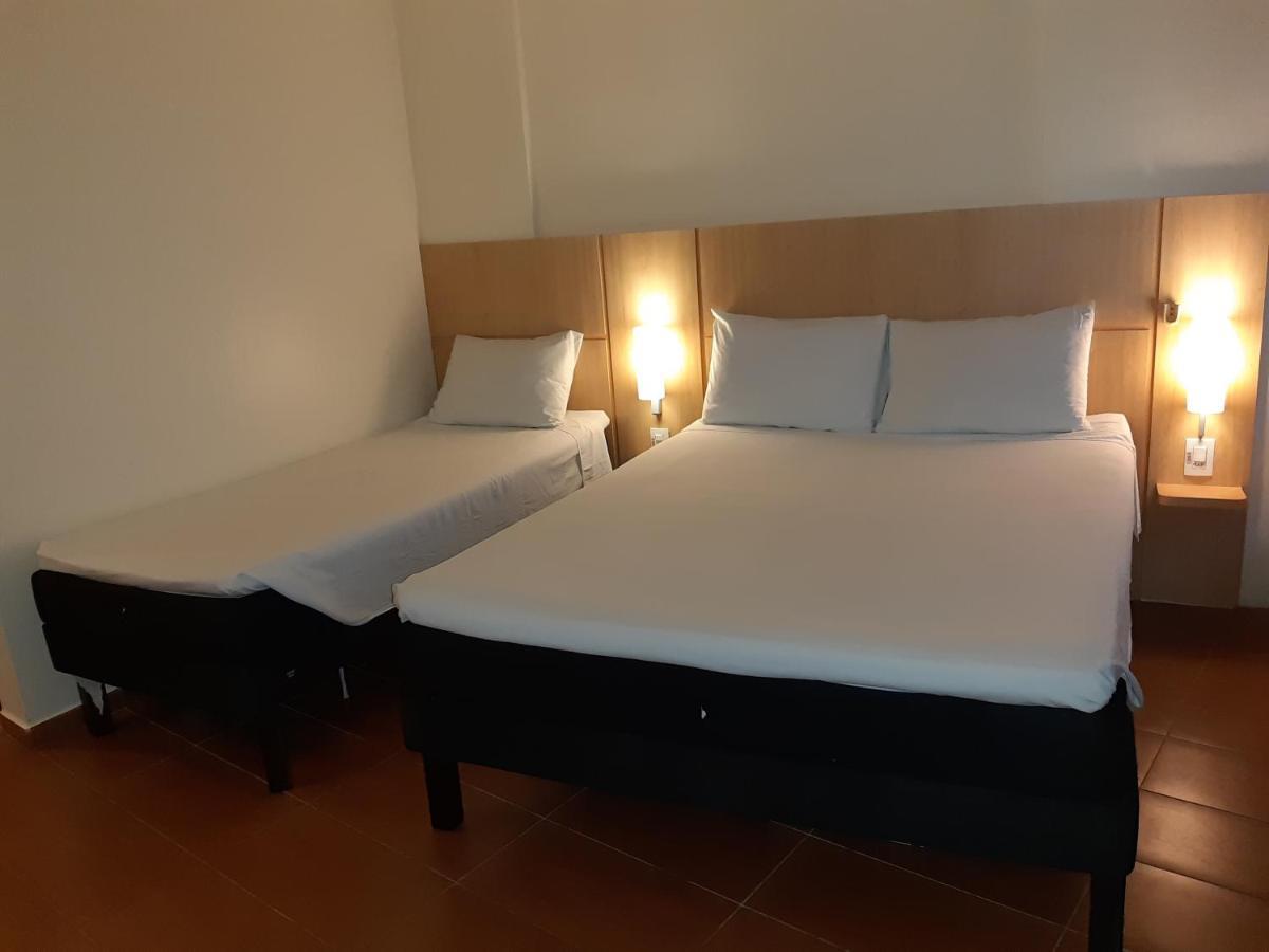 Отель Ibis Maceio Pajucara Экстерьер фото