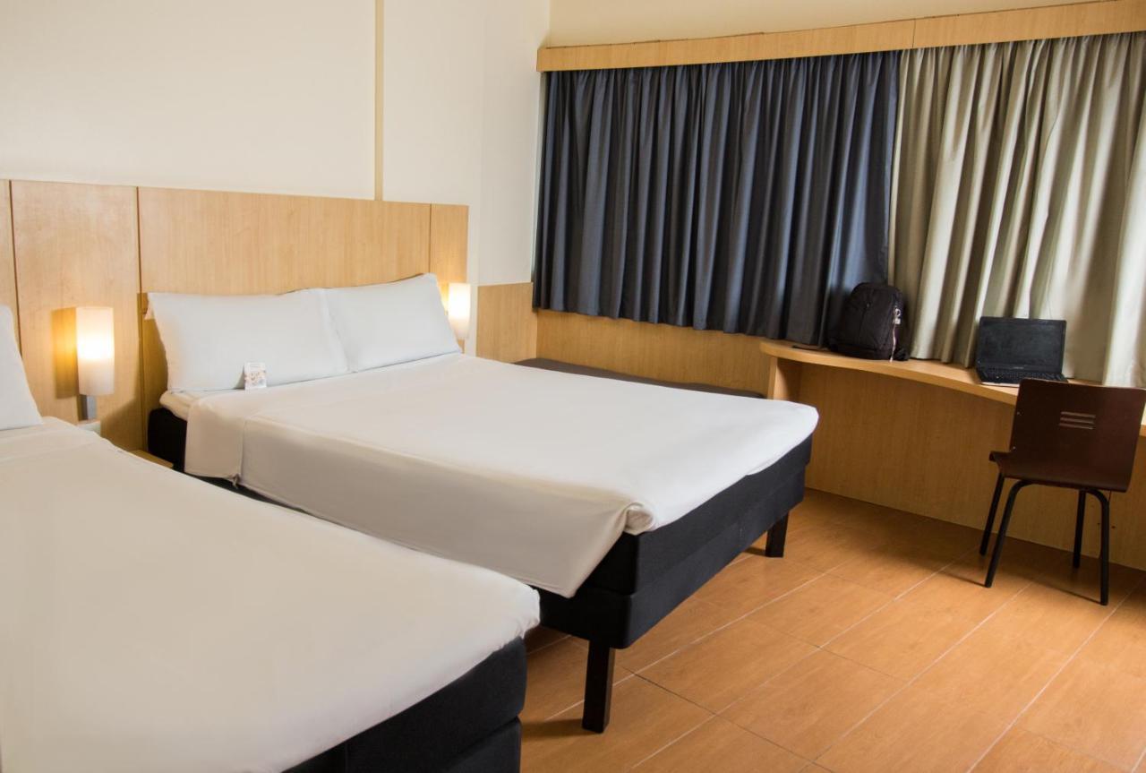 Отель Ibis Maceio Pajucara Экстерьер фото