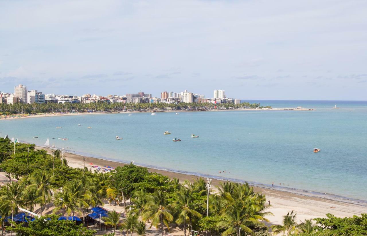 Отель Ibis Maceio Pajucara Экстерьер фото